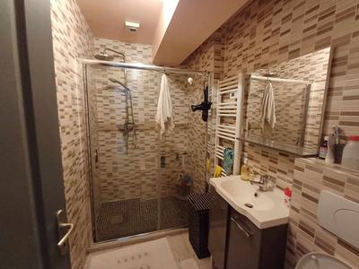 Maison traditionnelle - 140 m² - 6 pièces