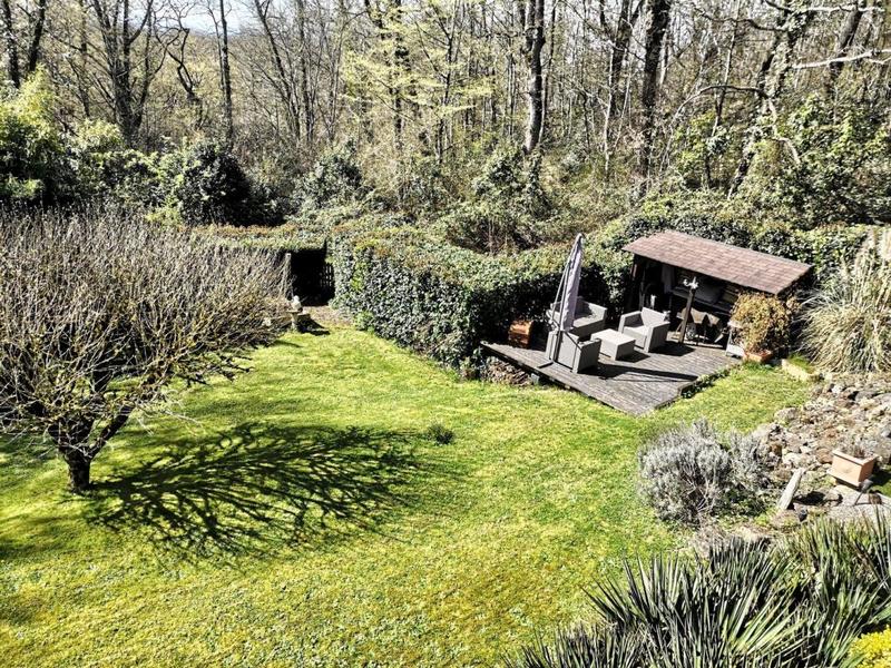 Propriété - 103 m² - 5 pièces