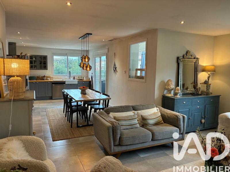 Maison - 177 m² - 8 pièces