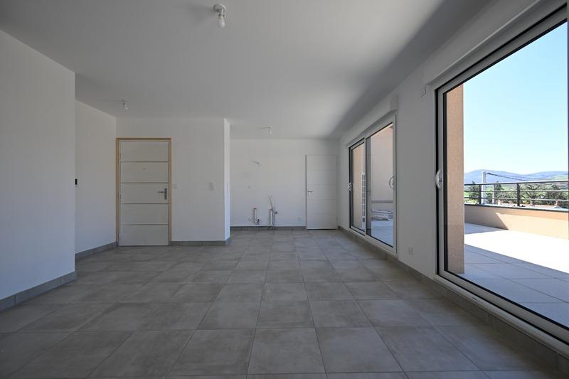 Appartement - 110 m² - 5 pièces