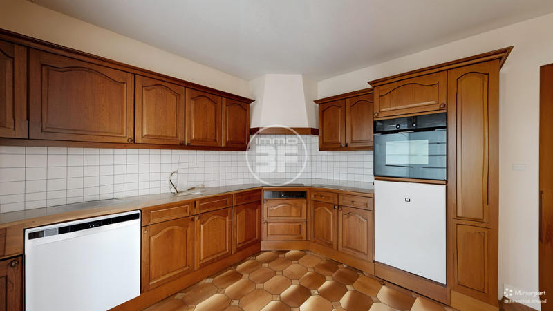 Maison - 103 m² - 5 pièces