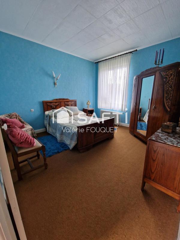 Maison - 163 m² - 9 pièces