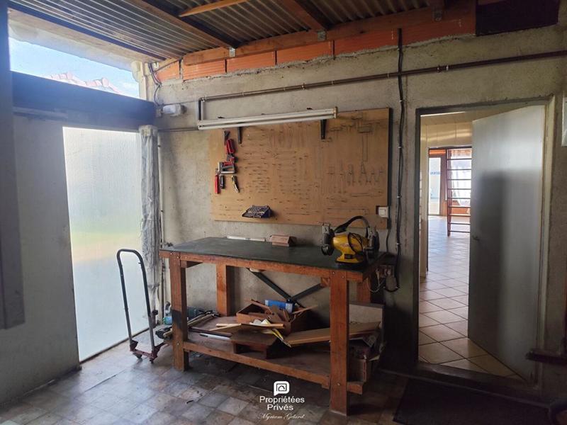 Maison - 197 m² - 6 pièces