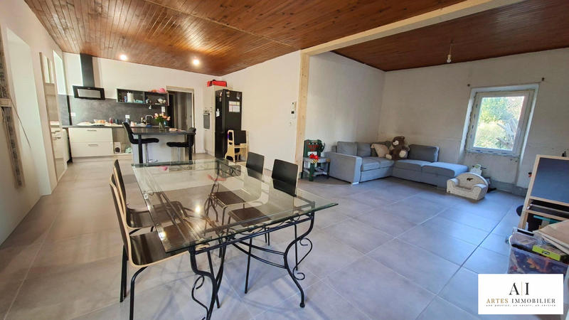 Maison ancienne - 180 m² - 7 pièces