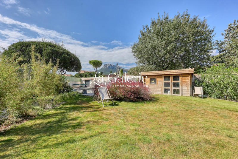 Villa - 140 m² - 5 pièces