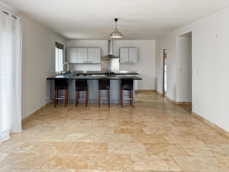 Villa - 186 m² - 8 pièces