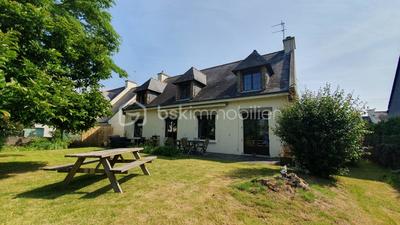 Maison - 139 m² - 7 pièces