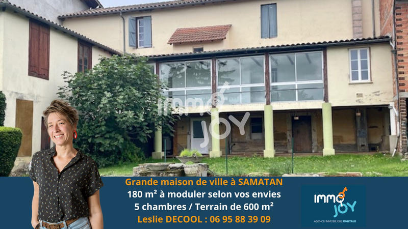 Maison - 180 m² - 7 pièces