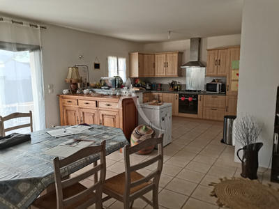 Maison - 89 m² - 5 pièces