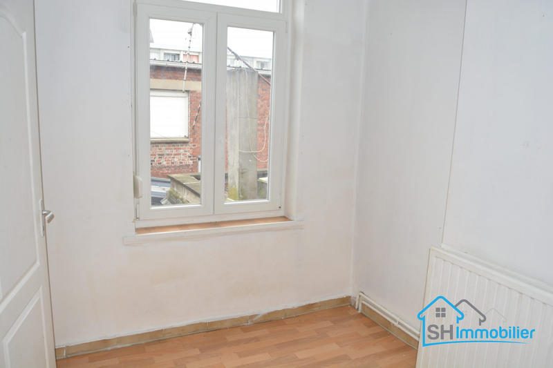 Maison - 85 m² - 5 pièces