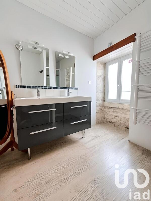 Maison de ville - 105 m² - 4 pièces