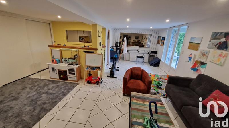 Maison - 194 m² - 6 pièces