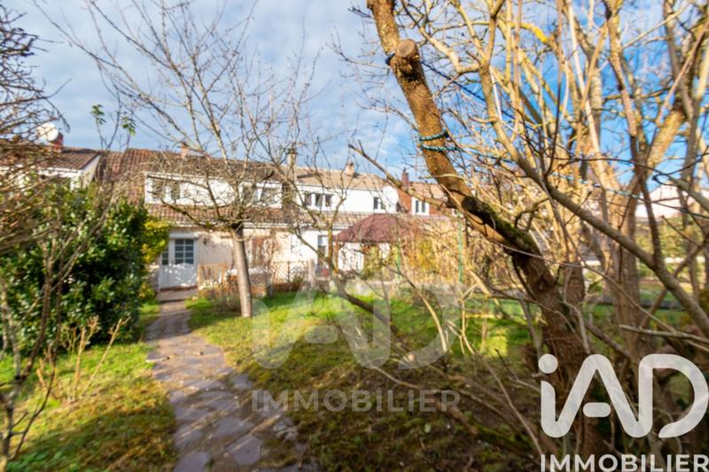 Maison - 83 m² - 4 pièces