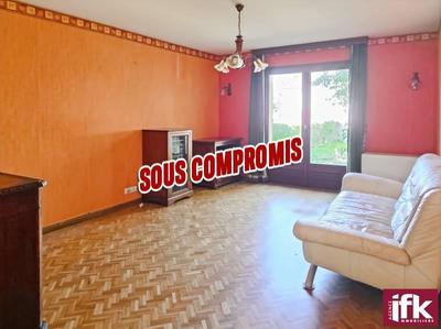 Maison - 104 m² - 6 pièces