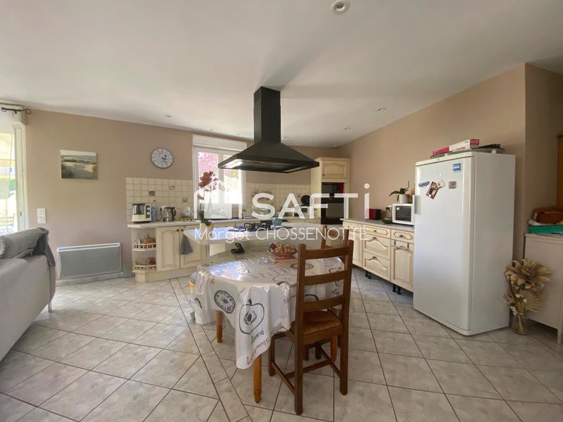 Maison - 111 m² - 4 pièces