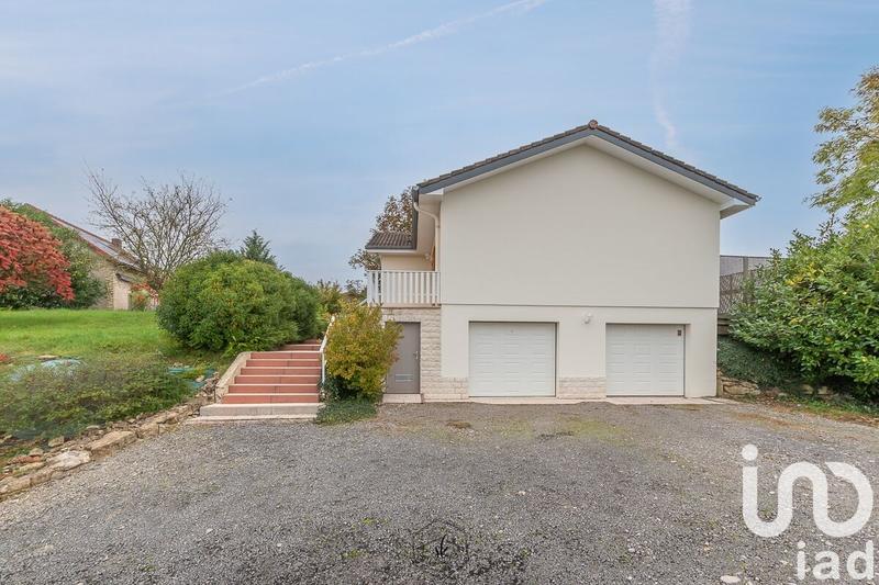 Maison - 95 m² - 5 pièces
