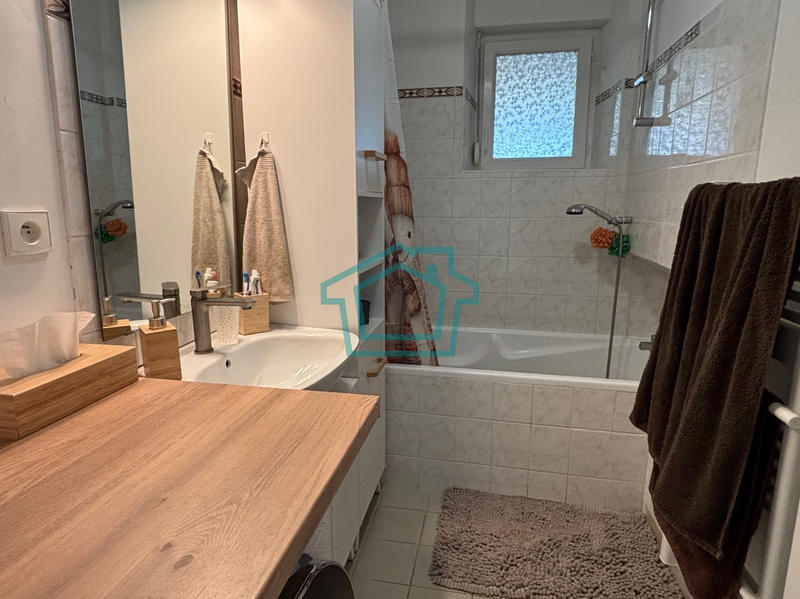 Appartement - 58 m² - 3 pièces