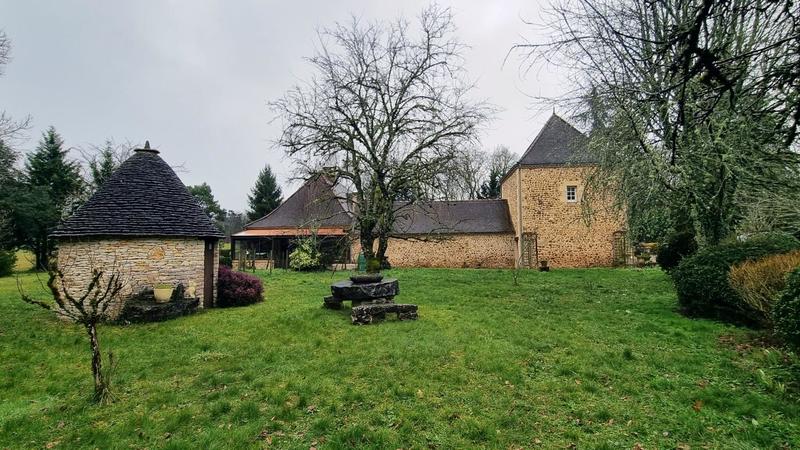 Maison - 176 m² - 7 pièces