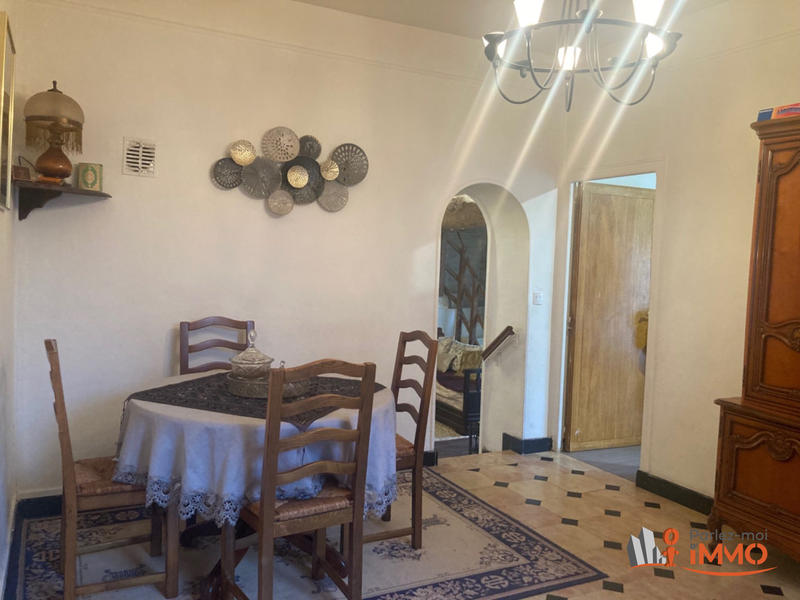 Maison ancienne - 151 m² - 7 pièces