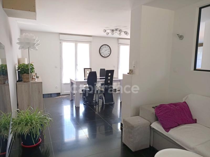 Maison - 113 m² - 6 pièces