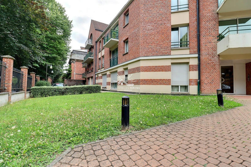 Appartement - 80 m² - 3 pièces