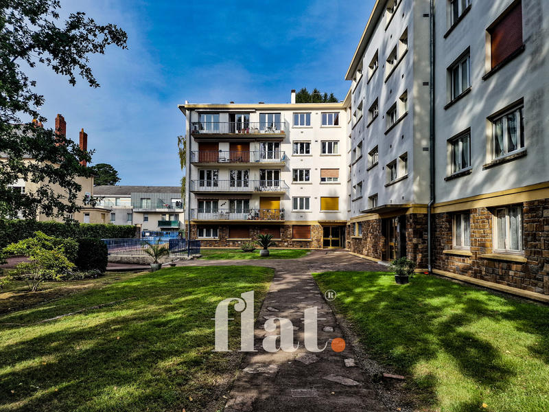 Appartement - 92 m² - 4 pièces