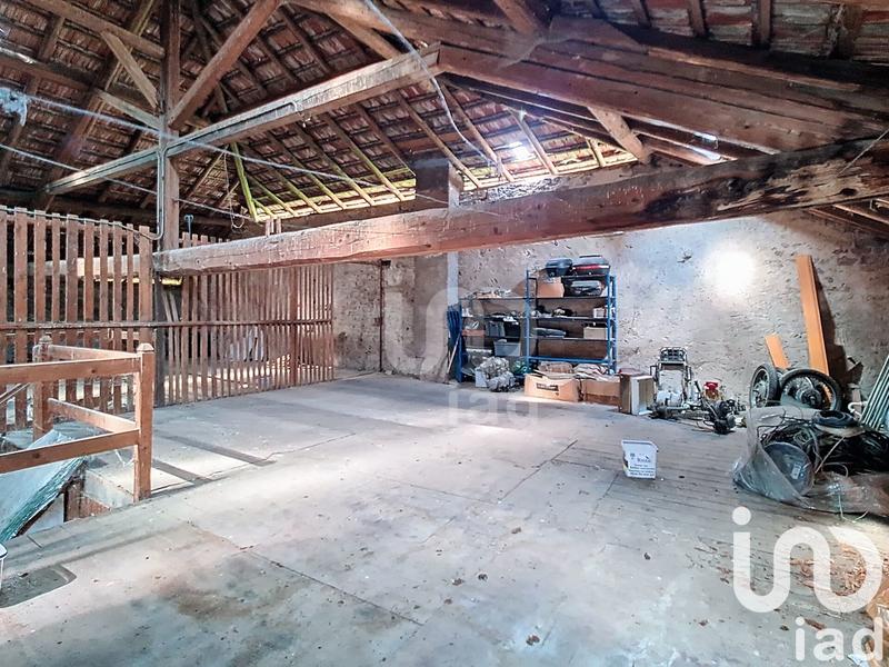 Maison - 370 m² - 18 pièces