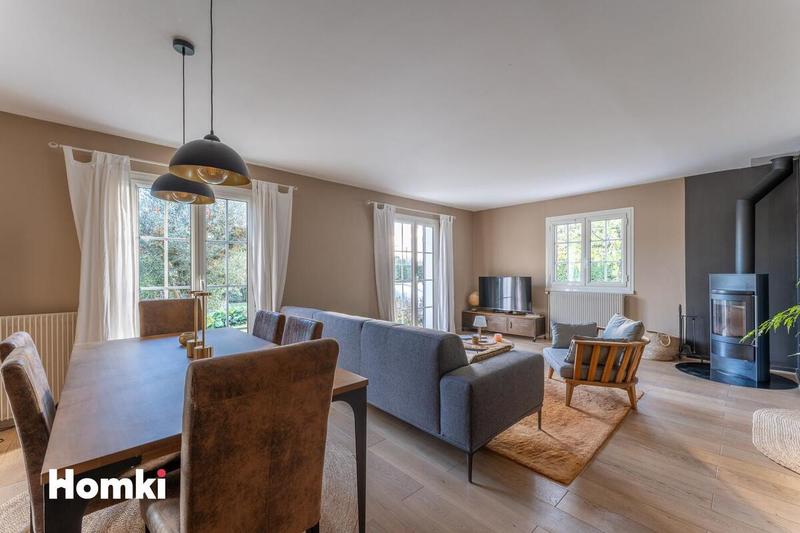 Maison - 136 m² - 5 pièces