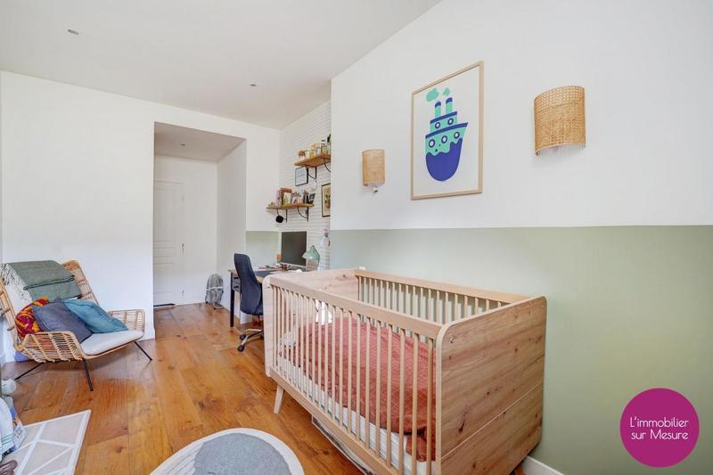 Appartement - 81 m² - 3 pièces