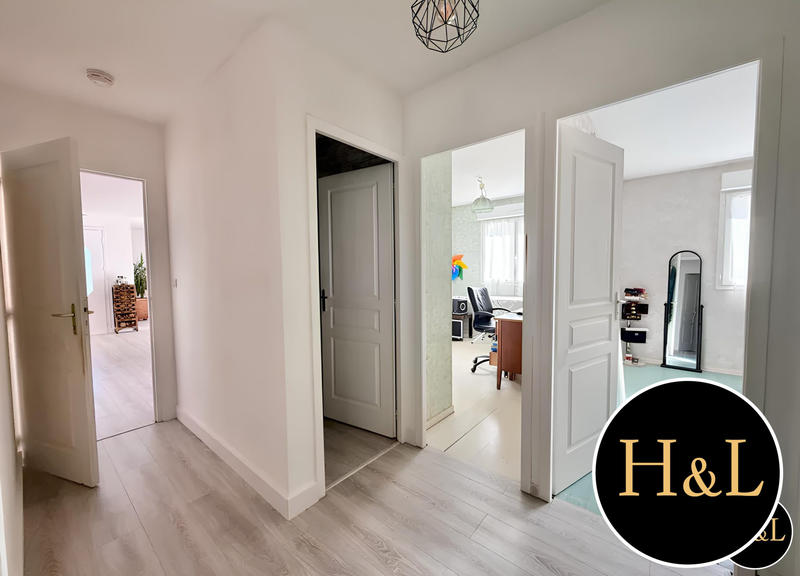 Maison - 105 m² - 5 pièces