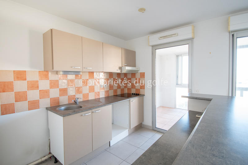 Appartement - 64 m² - 2 pièces