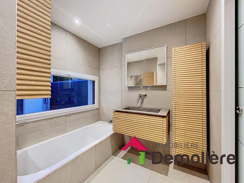 Maison contemporaine - 172 m² - 7 pièces