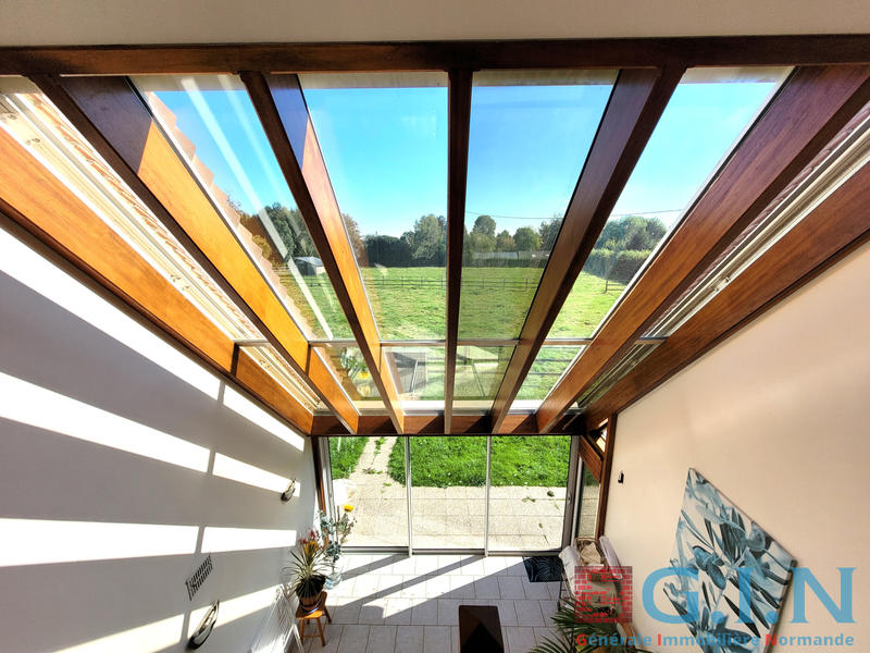 Maison - 215 m² - 9 pièces