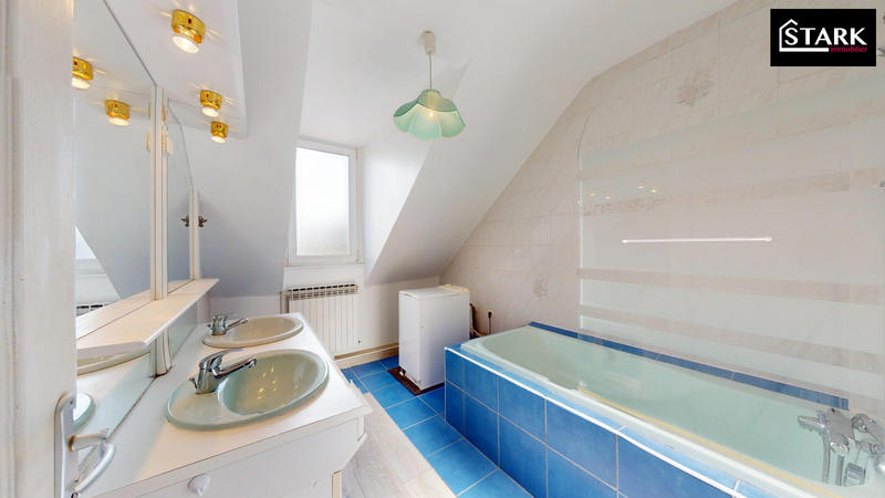 Appartement - 116 m² - 5 pièces