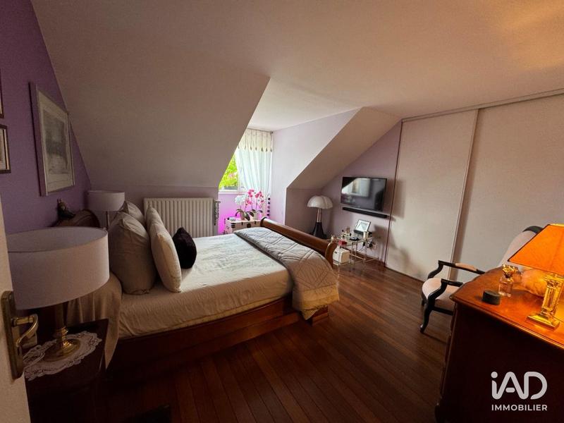 Maison - 138 m² - 6 pièces