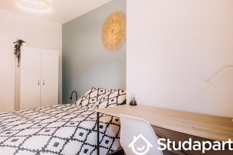 Chambre - 10 m² - 1 pièce