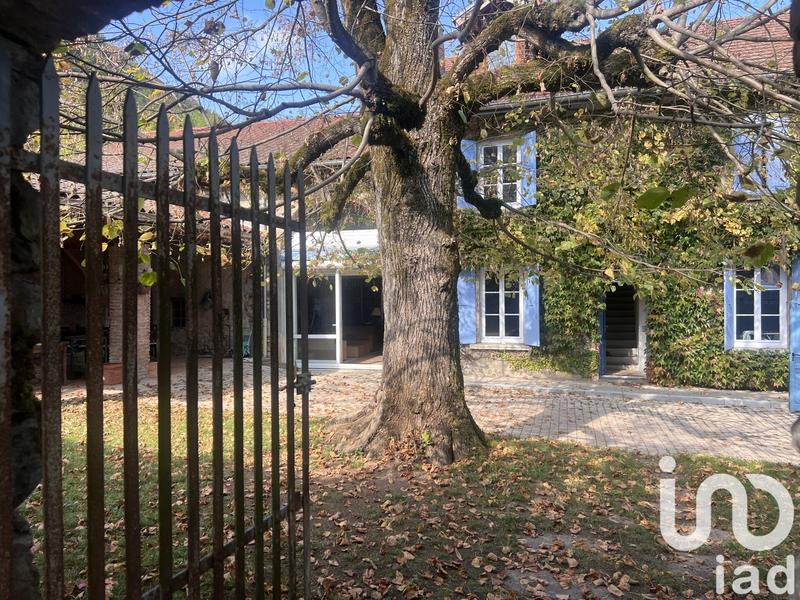 Maison - 283 m² - 11 pièces