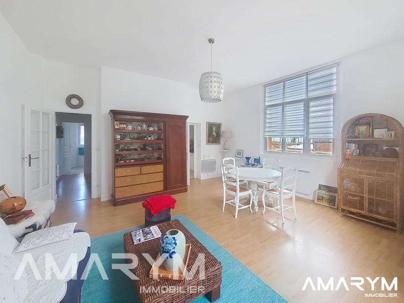 Appartement - 56 m² - 3 pièces