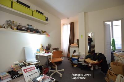 Studio - 25 m² - 1 pièce