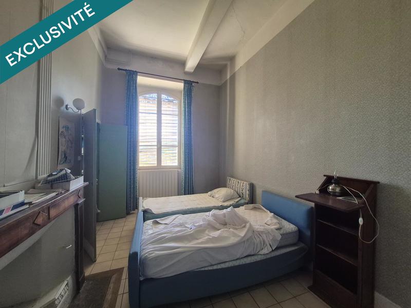 Appartement - 203 m² - 7 pièces