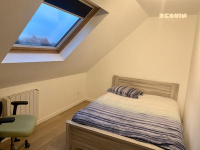 Appartement - 96 m² - 5 pièces