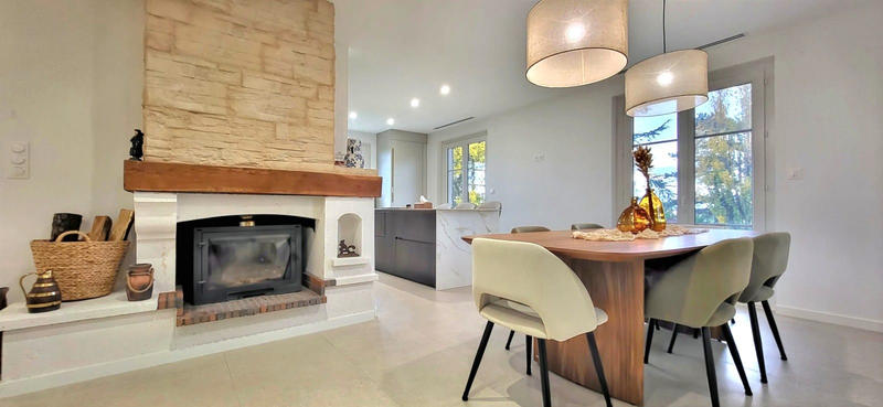 Maison - 140 m² - 6 pièces