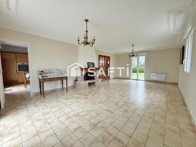 Maison - 164 m² - 7 pièces