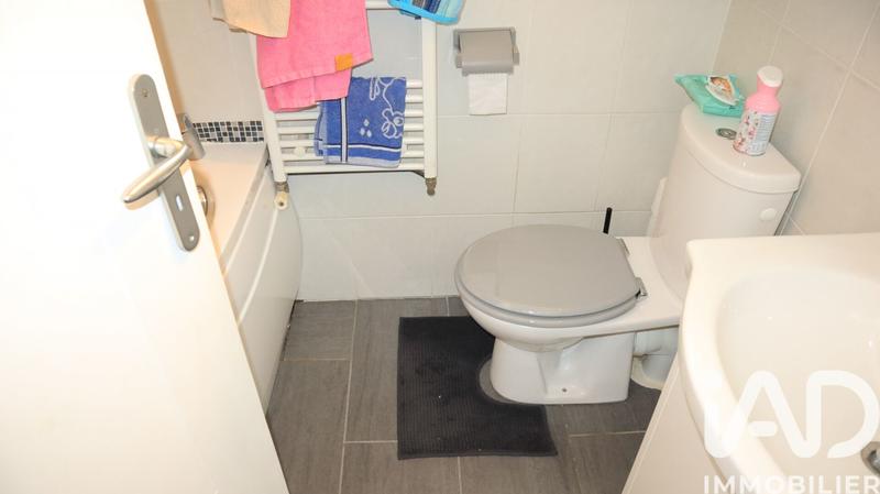 Maison - 92 m² - 5 pièces