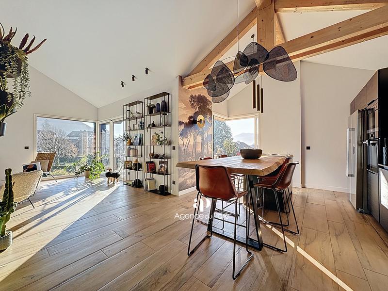 Maison - 178 m² - 6 pièces