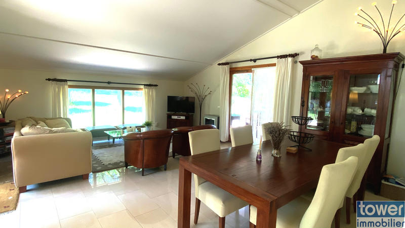 Villa - 104 m² - 4 pièces