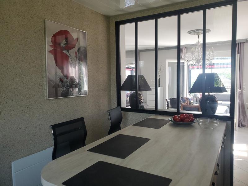 Maison - 92 m² - 6 pièces