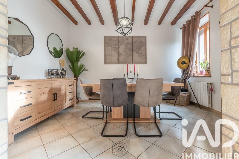 Maison - 168 m² - 7 pièces