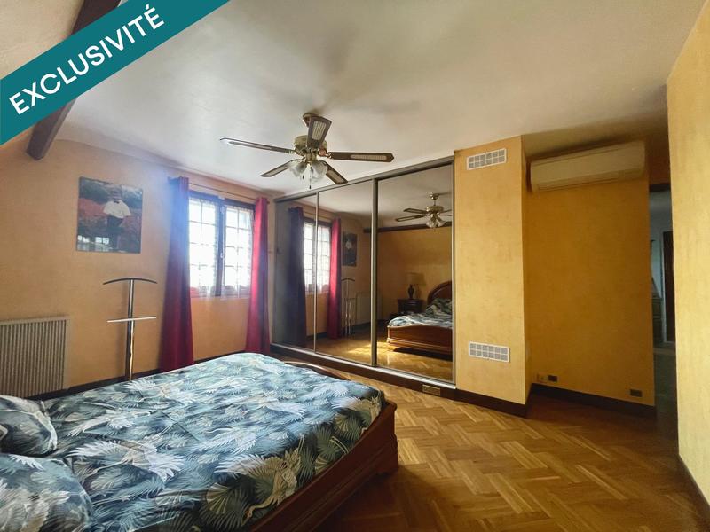 Maison - 127 m² - 5 pièces