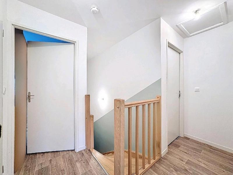 Maison - 94 m² - 5 pièces